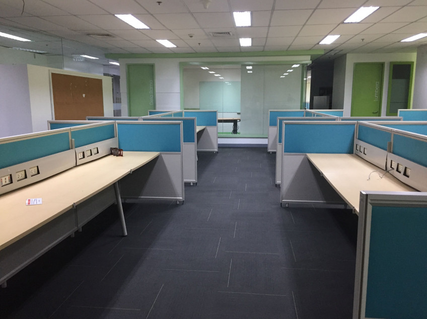 For Lease Whole Floor Semi-Furnished Office Space in McKinley Hill For BPO 24/7