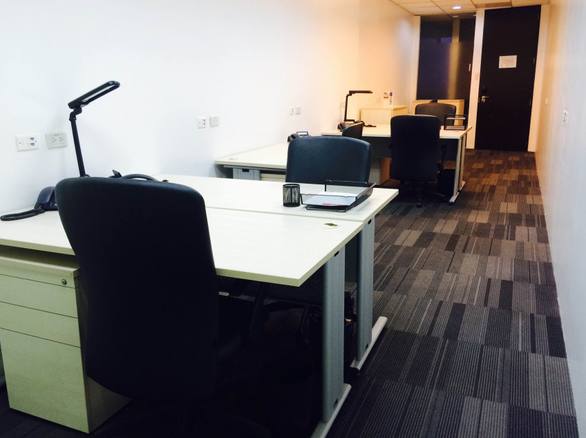 For Rent Ready to Move- In Office Space in Makati Short for Term Contract