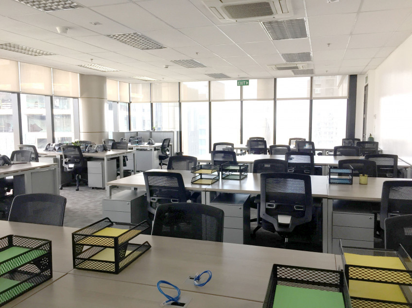 BGC Move-In Anytime Office Space For Rent Short Term Contract Can Hold Big Teams