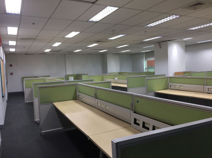 For Lease Whole Floor Fitted Office Space in McKinley Hill Good for BPO 24/7