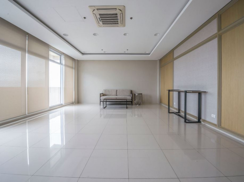 1BR RFO Condo for Sale in Vista Shaw Mandaluyong