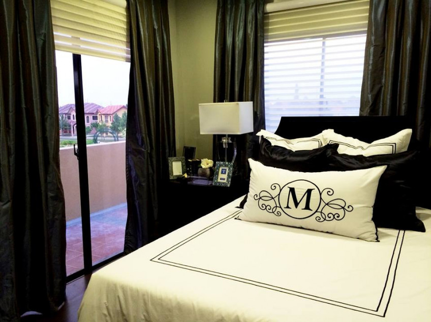 109 Sqm House and lot Available at Valenza By Crown Asia.