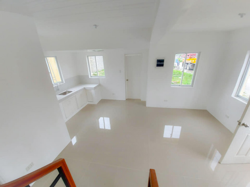 2 storey 4 bedroom house and lot for sale in Roxas City Capiz