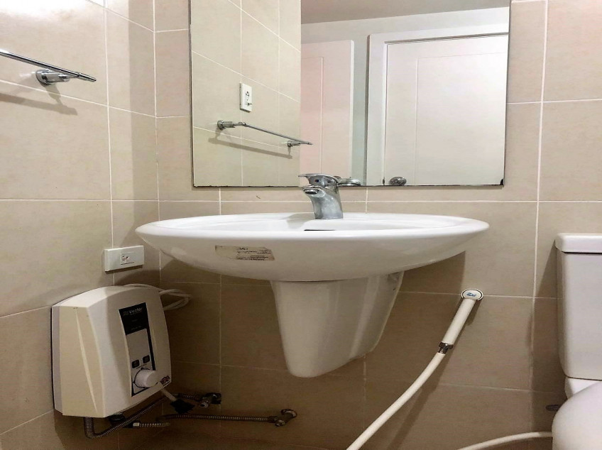 Condo Unit For Rent - 6th Floor Osmena West Tower at The Residences at Commonwealth