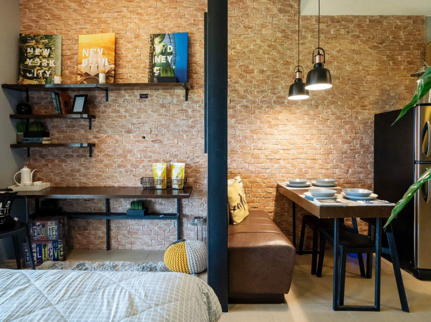 Low Rise Condominium in Sta.Rosa Laguna