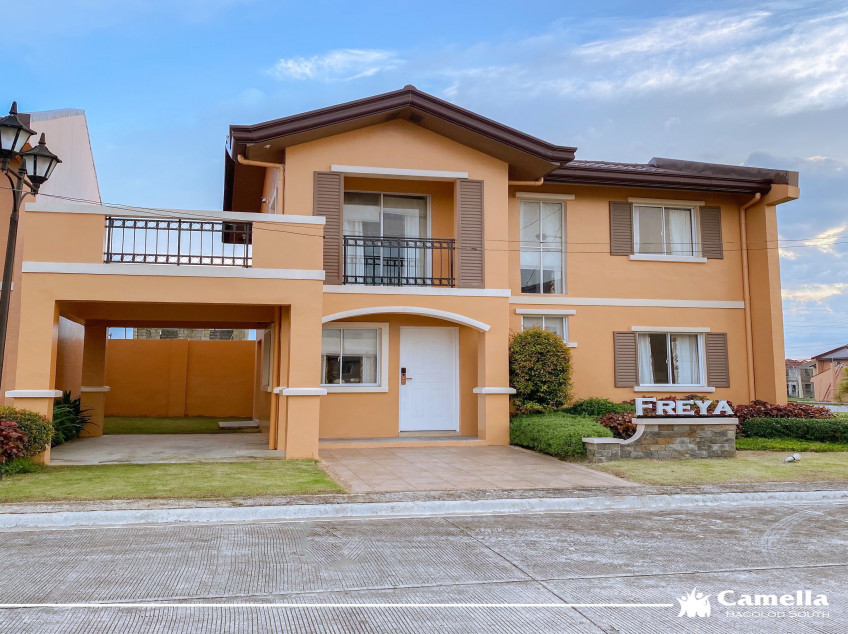5-bedroom Grande House and Lot For Sale in Bacolod City