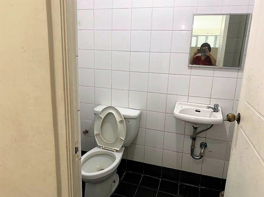 Condo Unit For Rent - 8th Floor at 20 Lansbergh Place