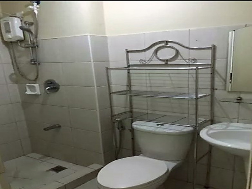 Condo Unit For Rent - 8th Floor at Berkeley Residences