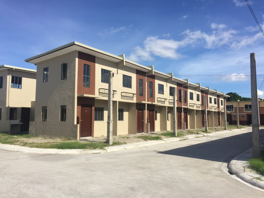 Lumina Angelique 2-bedroom Townhouse in Bauan Batangas