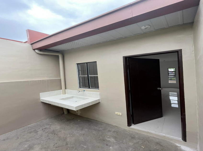 Lumina Emery 1-bedroom Rowhouse in Sorsogon City Sorsogon