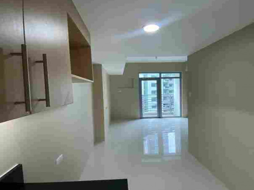 RFO condo in Makati For Sale