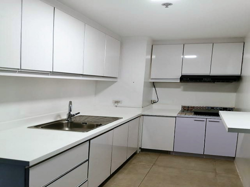 Condo Unit For Rent - 18th Floor at Icon Plaza