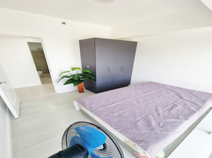 2BR Senta Legazpi Makati 2 Parking Tandem Slots For Sale