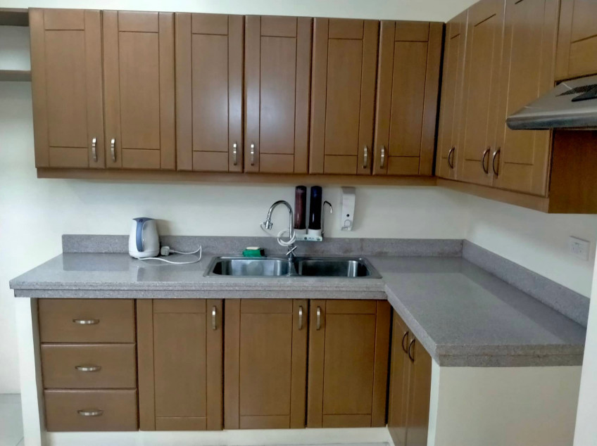 5 Bedroom With 2 Parking Slot For Sale In Northview 1 Batasan Hills