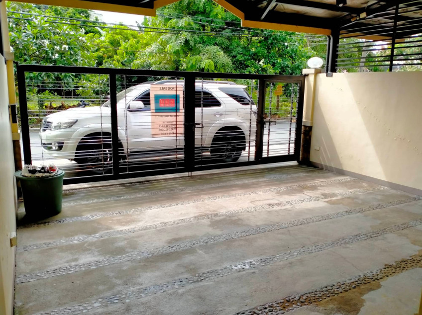 5 Bedroom With 2 Parking Slot For Sale In Northview 1 Batasan Hills