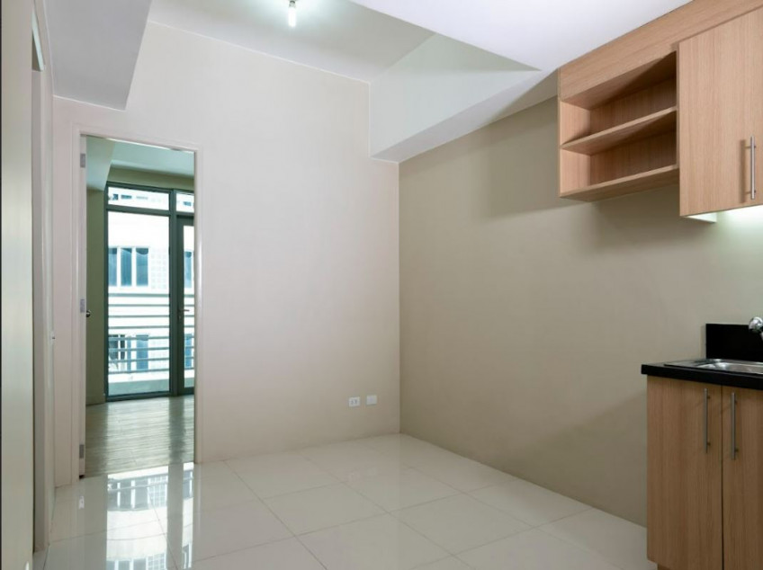 1BR RFO Condo For Sale in Makati