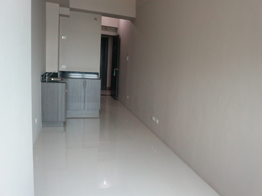 Symphony Tower 2 - 20F-000R