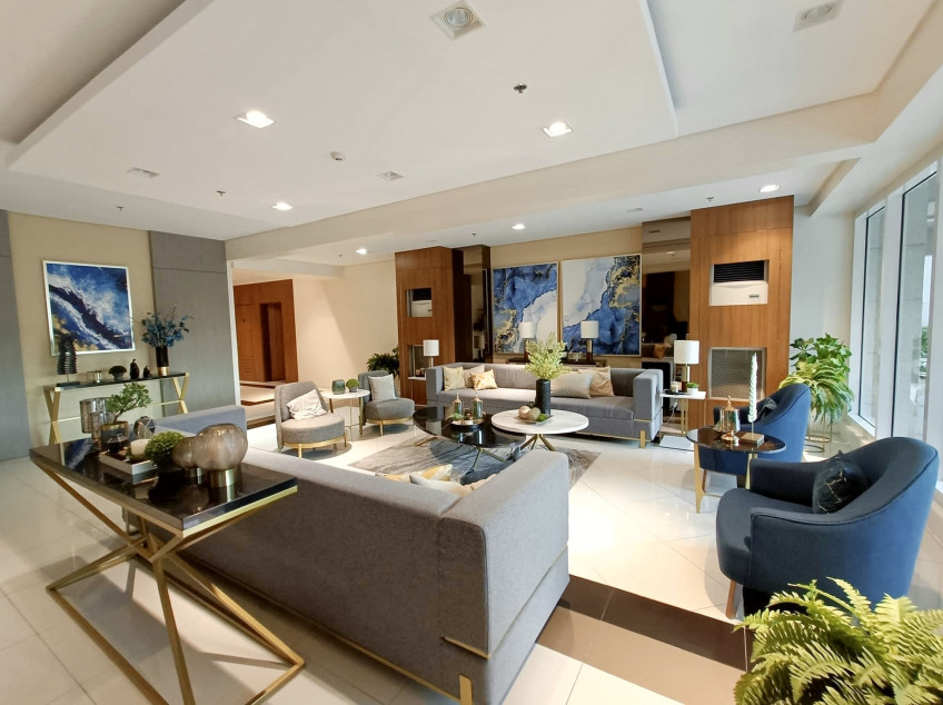 Rent to Own 2BR Condo for Sale in Axis Residences Pioneer Mandaluyong