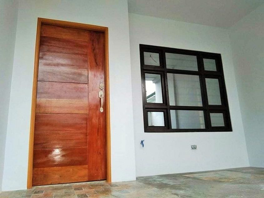 For Rent 2-Storey Residential Townhouse, Meycauayan Tollgate