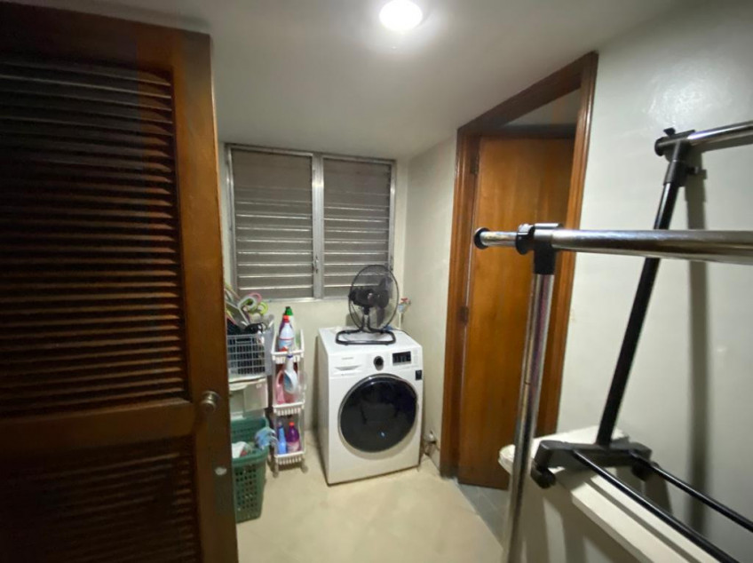 2BR Tropical Palms Makati For Sale