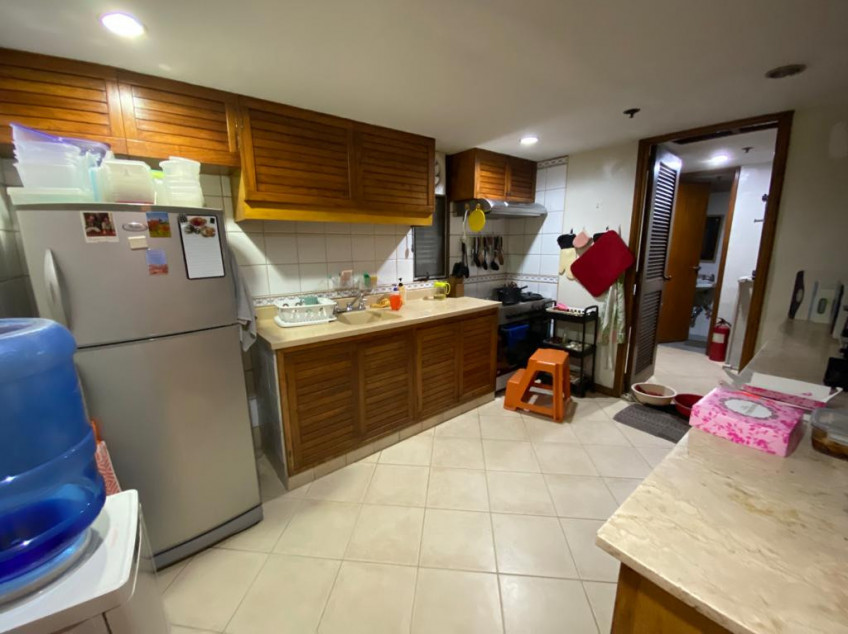 2BR Tropical Palms Makati For Sale