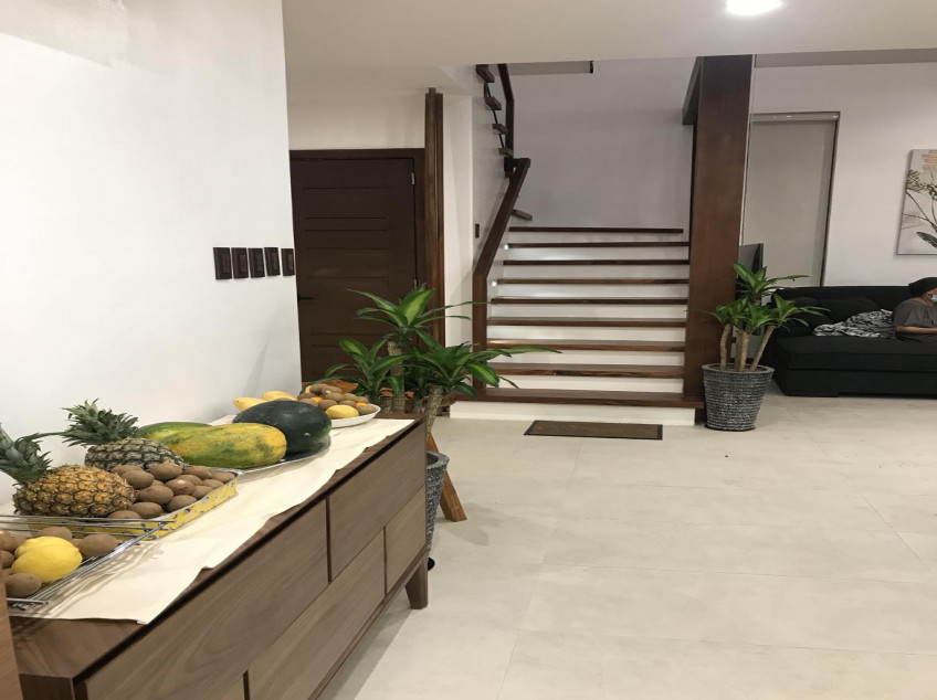 Fully Furnished Modern House for Rent in Alabang