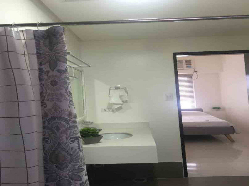 Alabang fully furnished 1BR for rent w/ Parking