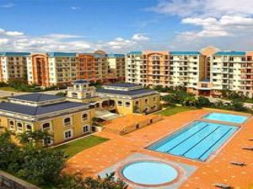 2 BED, 2 BATH, FULLY FURNISHED CONDO C/W PARKING SPACE , 42 SQ  IN CHATEAU ELYSEE, PARANAQUE