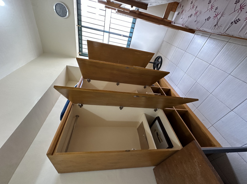 RUSH SALE! 23 sqm Studio Type CONDOminium Unit at Crown Tower University Belt