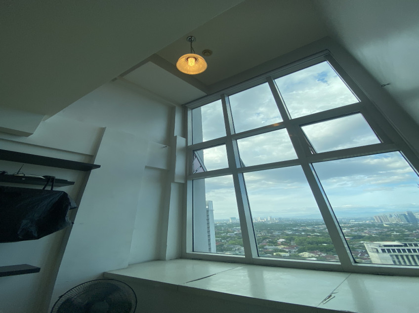 LOFT UNIT Penthouse level