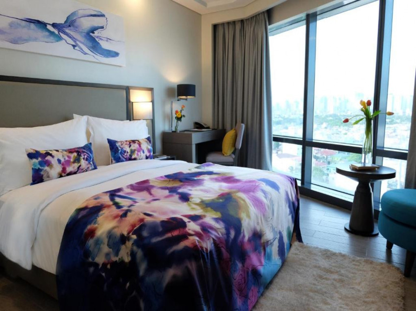 BE A HOTEL OWNER! INVEST IN RESALE CONDOTEl, SAVOY HOTEL MANILA