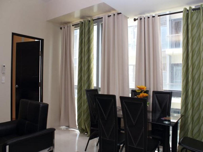 1 BR Corner Furnished w/ Balcony Newport City - NAIA Terminal-3 Airport