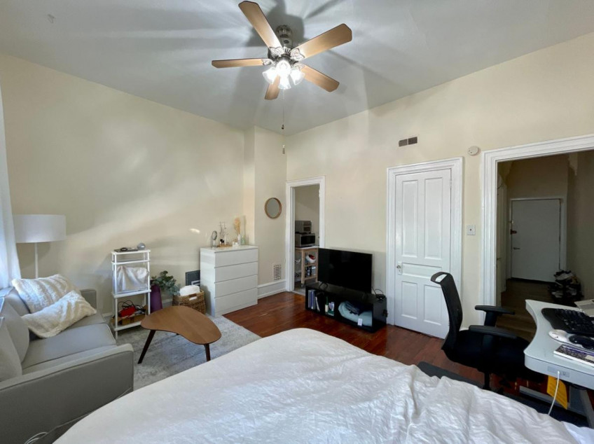 Furnished Studio Apartment for Rent