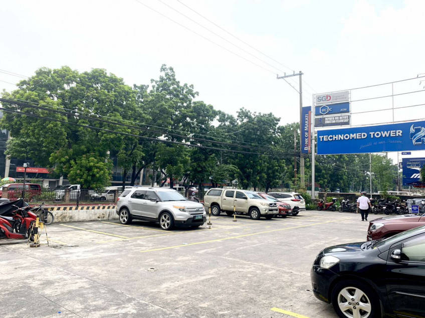 Bare 60 SQM Office for lease in Medecor Building, Greenhills. San Juan City. Metro Manila