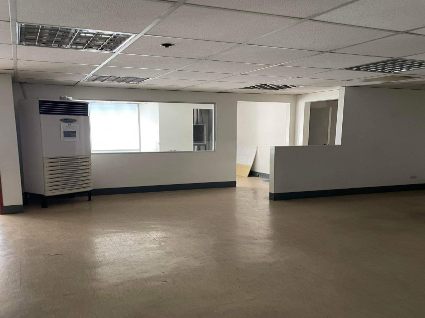 One Corporate Plaza Condominium 845 Pasay Road Arnaiz Ave., Makati City (For Sale or Rent)