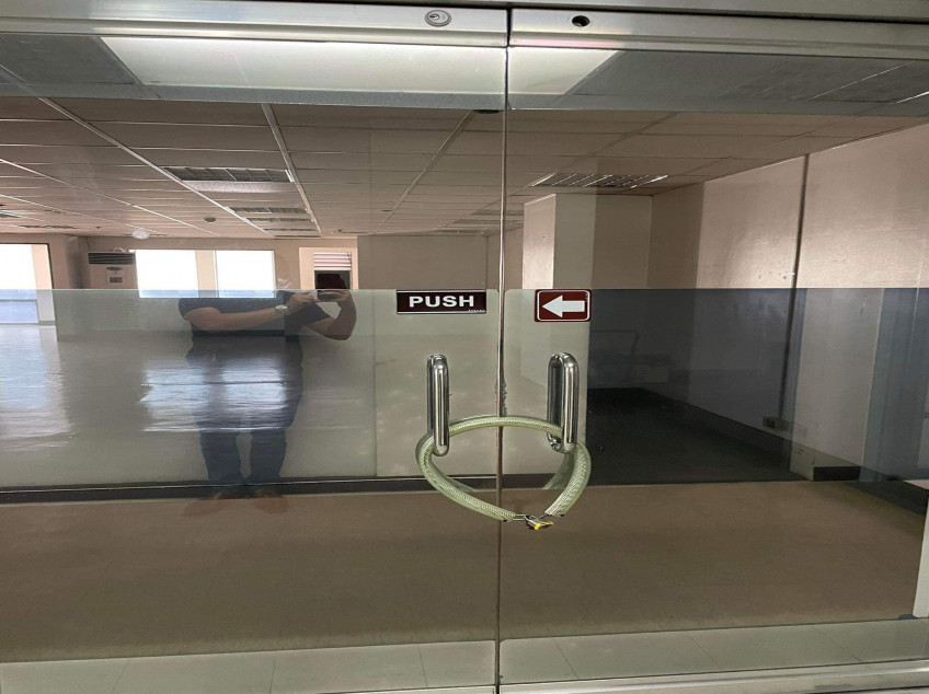 One Corporate Plaza Condominium 845 Pasay Road Arnaiz Ave., Makati City (For Sale or Rent)