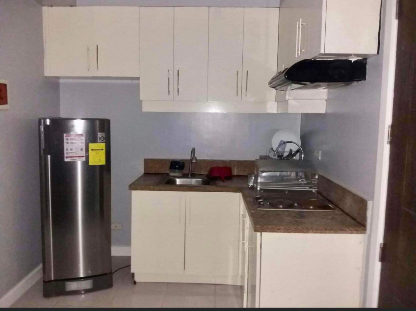 Fully furnished 1B condo in Mandaluyong