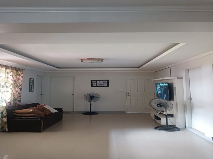 HOUSE AND LOT FOR SALE IN ANGELES CITY