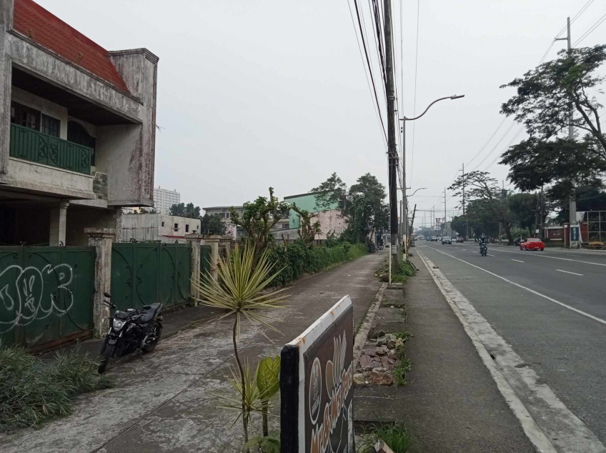 Commercial Lot with building for Sale  in Tagaytay