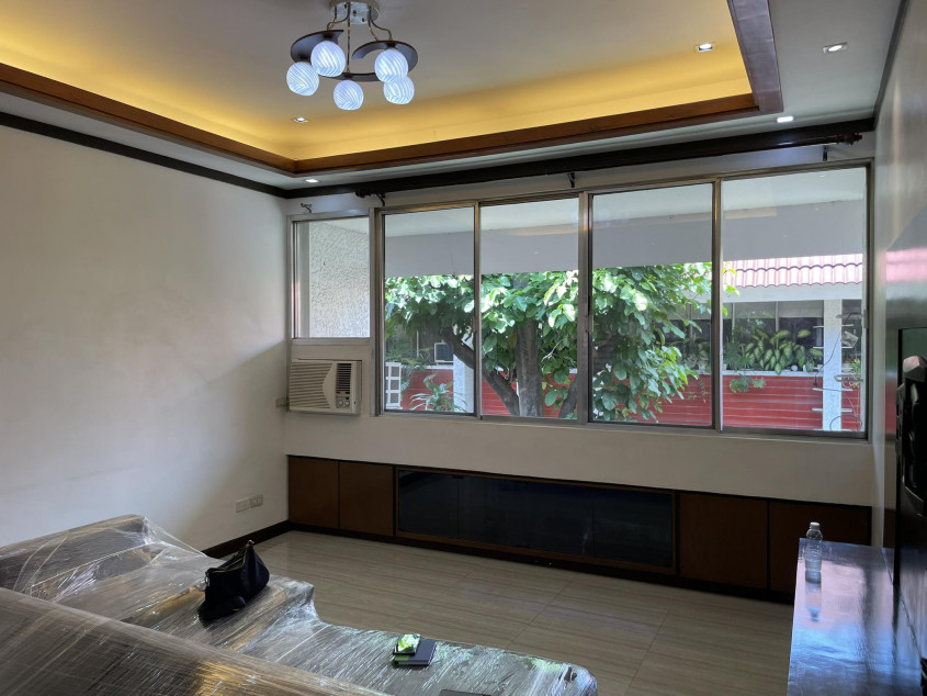Semi-furnished townhouse 2-bedroom w/ 2 parking - Valle Verde 2 Pasig Metro Manila