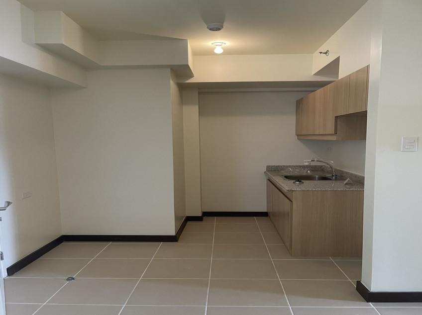 2BR Condo for Sale with Roof Deck in Brixton Place  in Pasig City