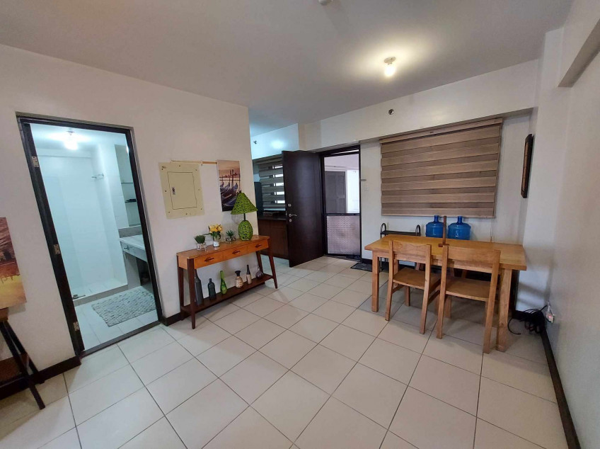 2 Bedroom and 1 Bath Condominium Unit