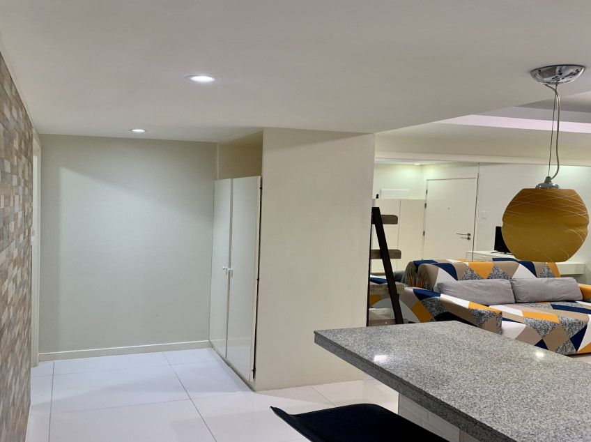 1 Br Unit for Sale at San Lorenzo Place Condominium