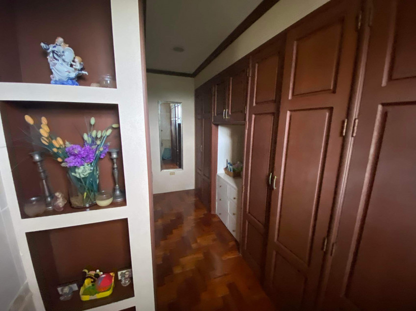 Old But Gold Mansion House in Bocaue, Bulacan