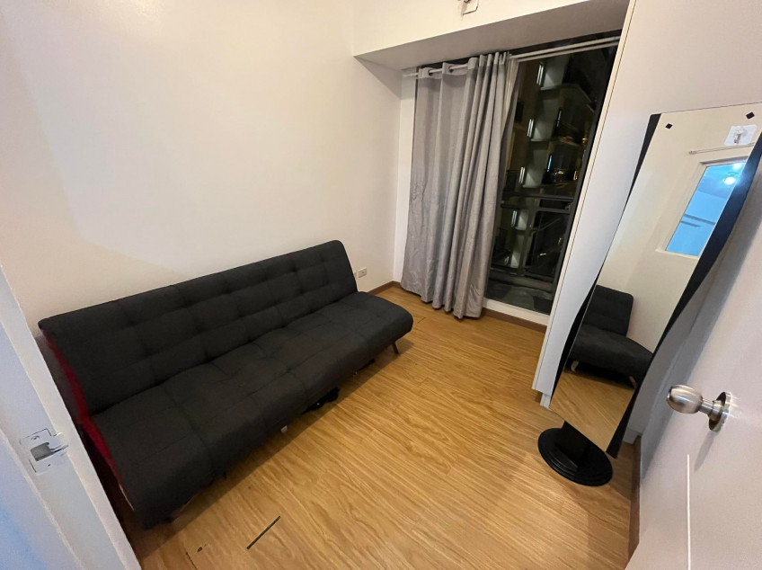 2 Bedroom Unit with Balcony