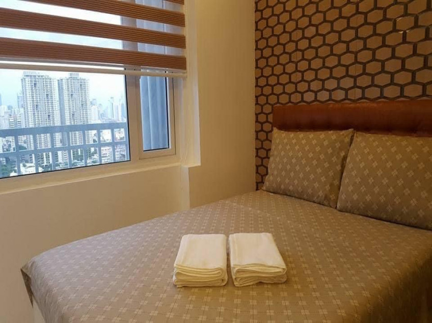 1BR Fully Furnished Condo FOR SALE Without Parking in Breeze Residences Roxas Blvd, Pasay City