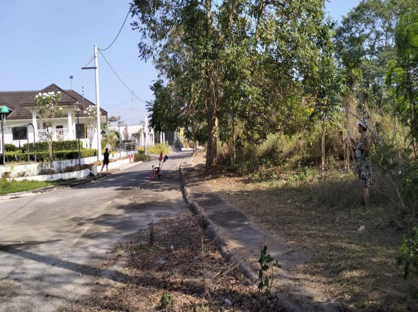 412 SQM Residential Lot in Tanza Cavite (Nusa Dua Santoso Villa)