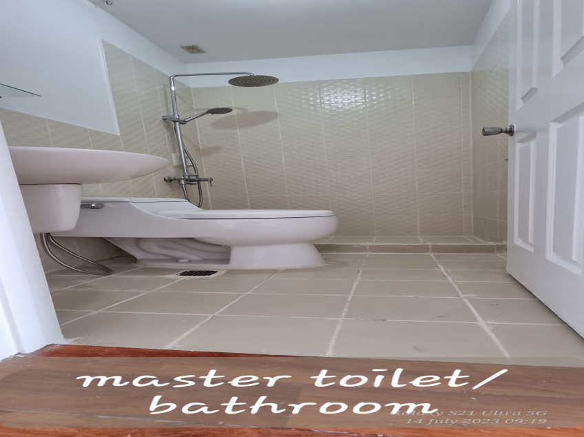 Bare Unit 2 Bedroom / 2 T/B With Parking In Dansalan Gardens Condominium In Mandaluyong