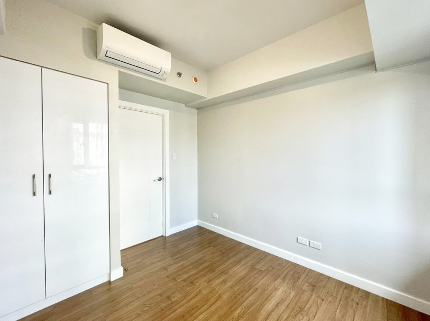 2BR Condo For Sale With Parking At The Arton Katipunan, Quezon City