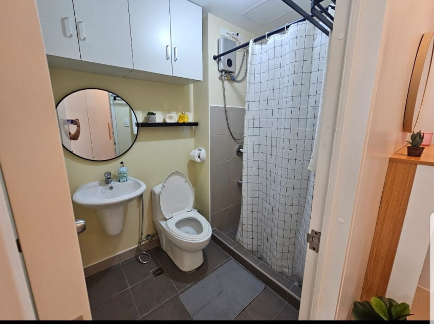 Studio Condo Fully Furnished Beautifully Interior Decorated